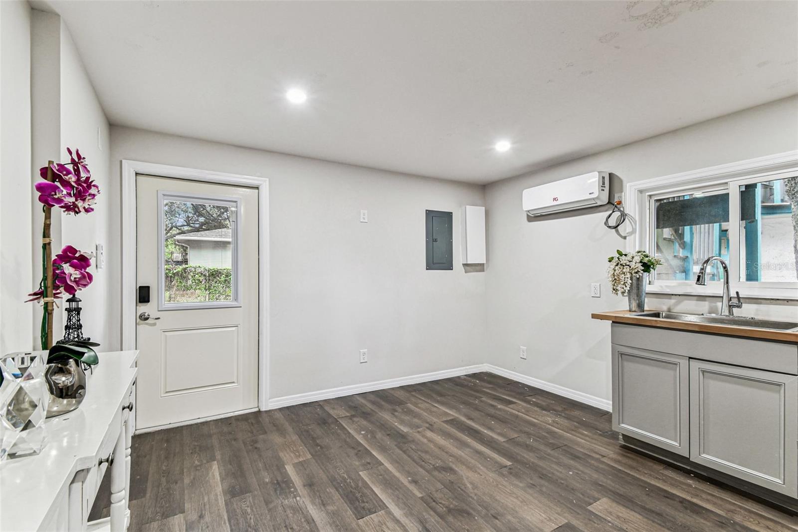 1006 E 26TH AVE #1 — photo 33