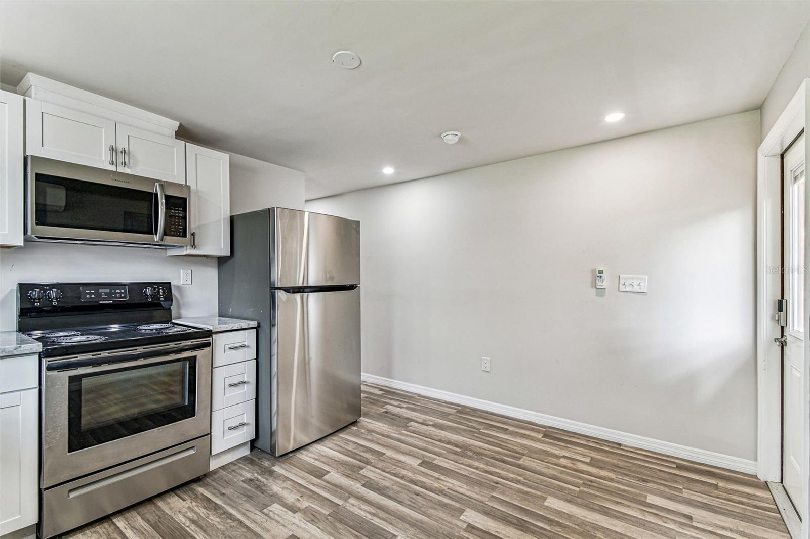 1006 E 26TH AVE #1 — photo 3
