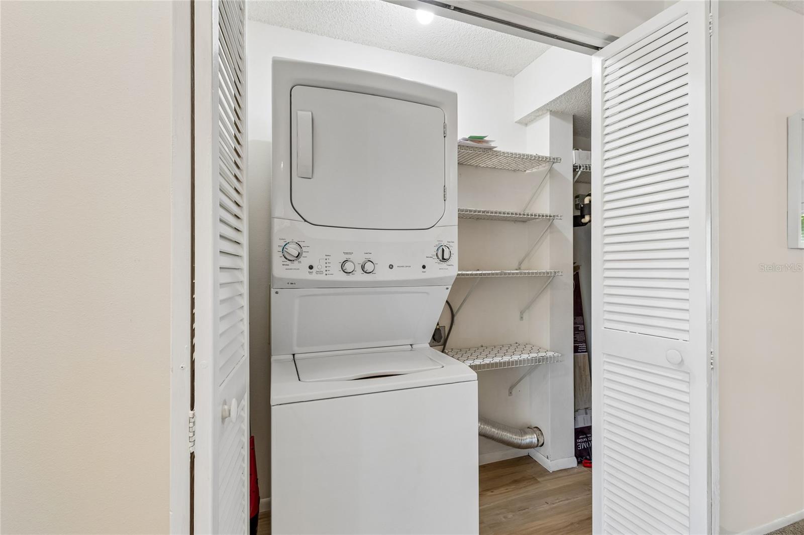 7803 AMBERLEA CT — photo 19