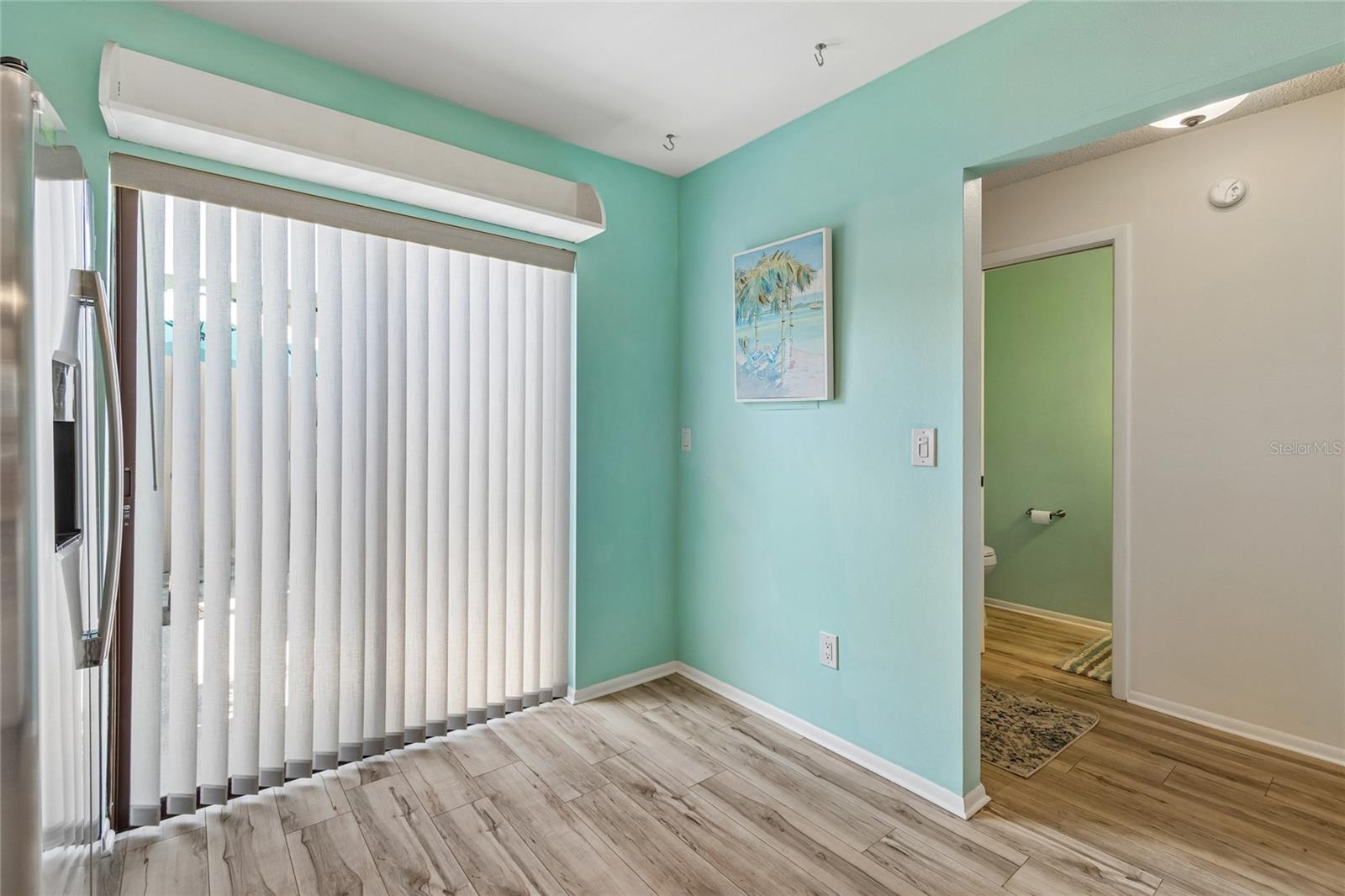 7803 AMBERLEA CT — photo 9