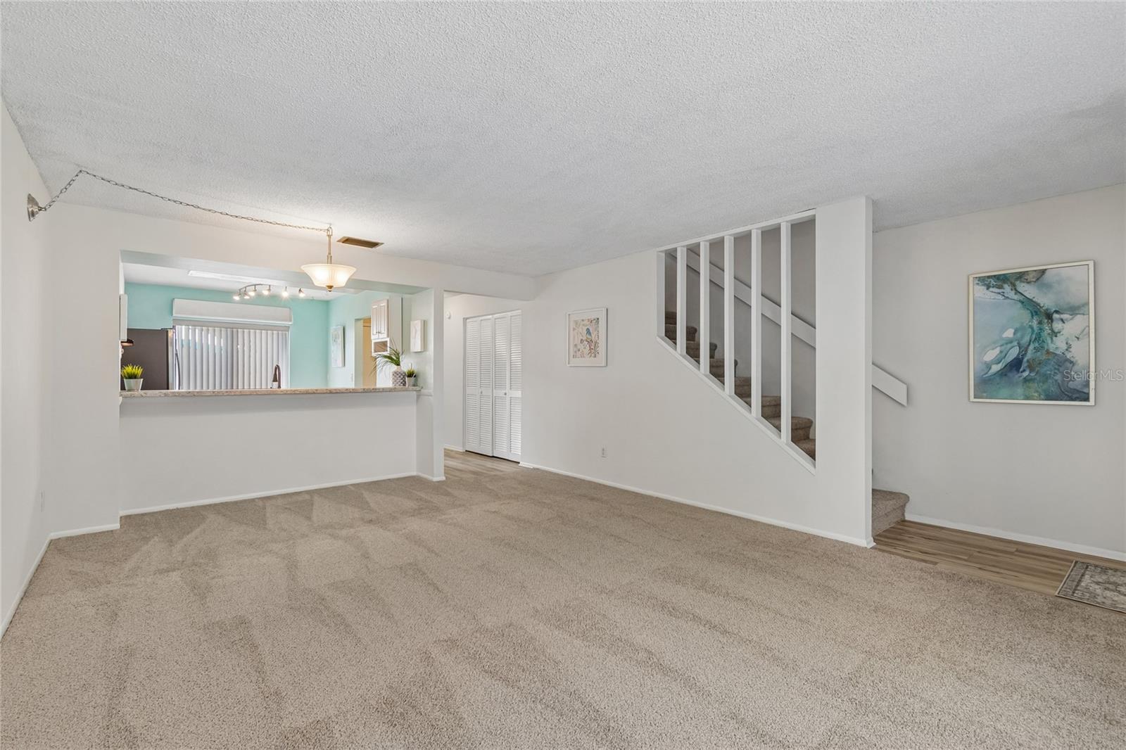7803 AMBERLEA CT — photo 5