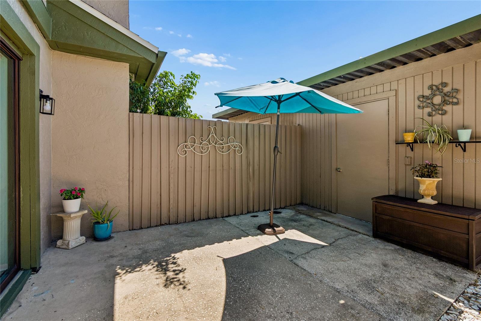 7803 AMBERLEA CT — photo 22