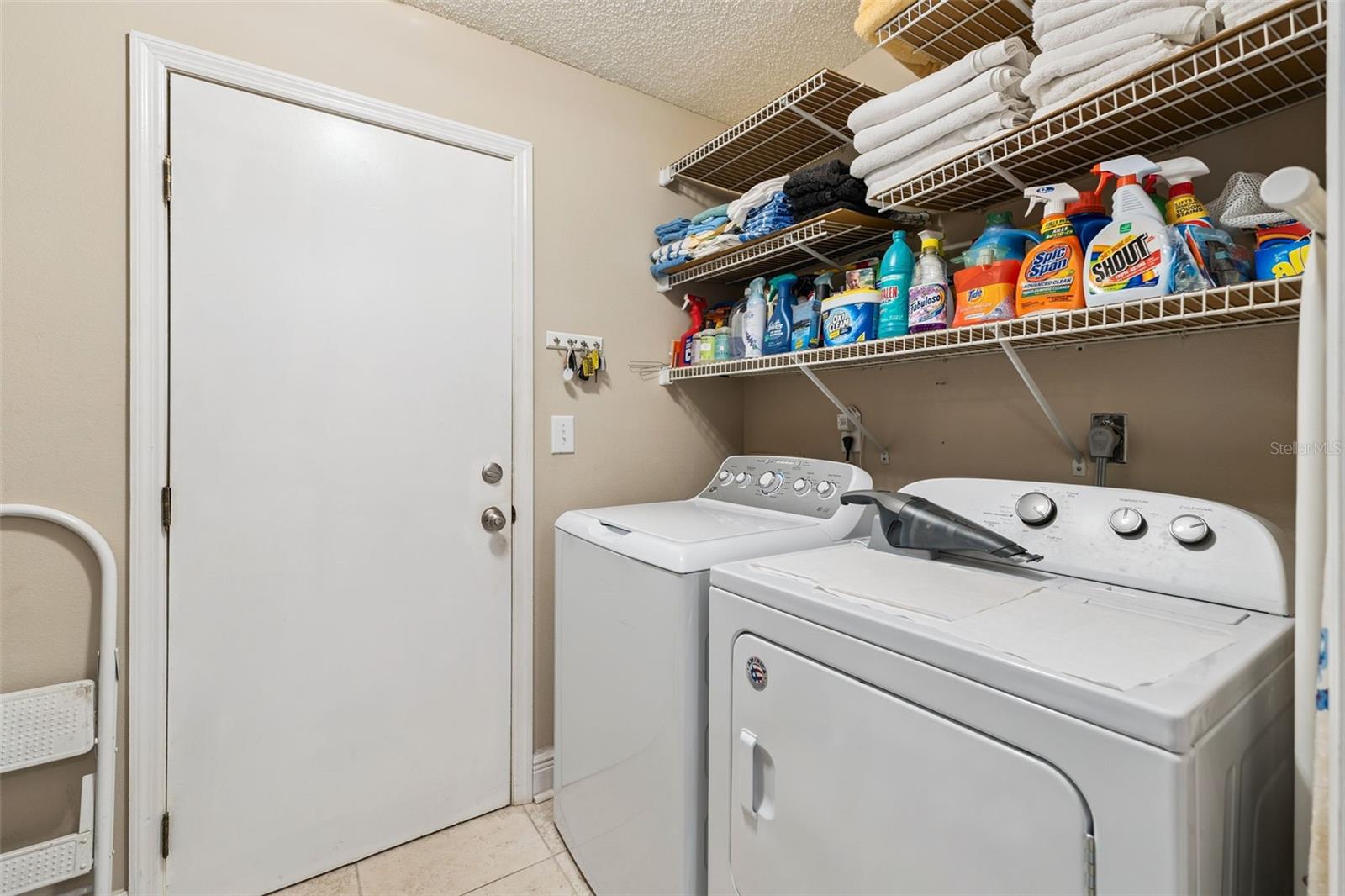 2404 NANTUCKET GLEN PL #2404 — photo 13