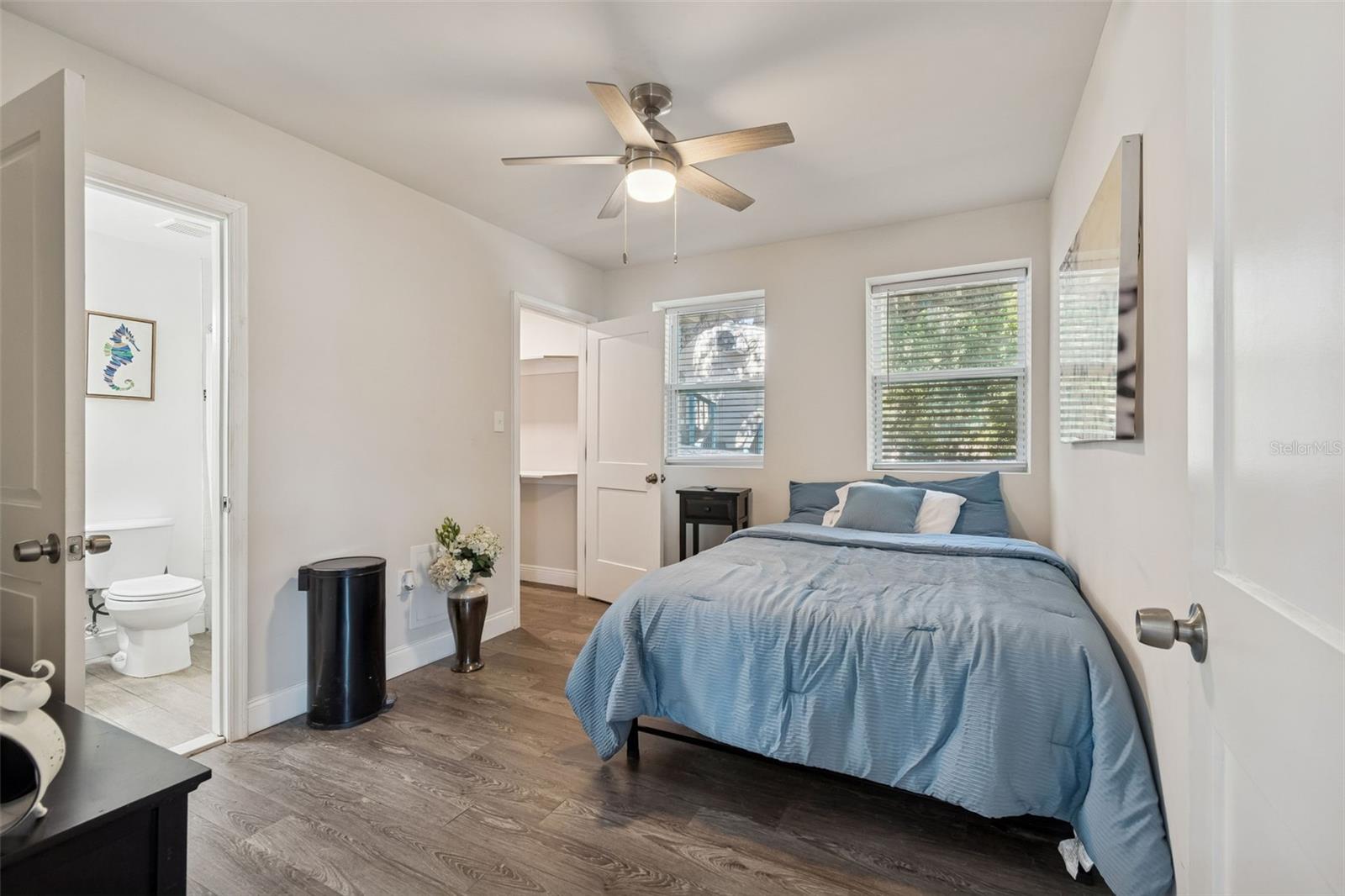 1006 E 26TH AVE — photo 13