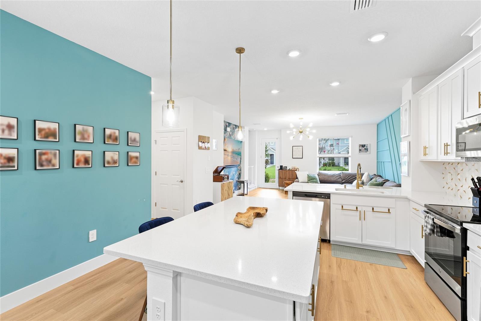 1808 FENDER LN — photo 10