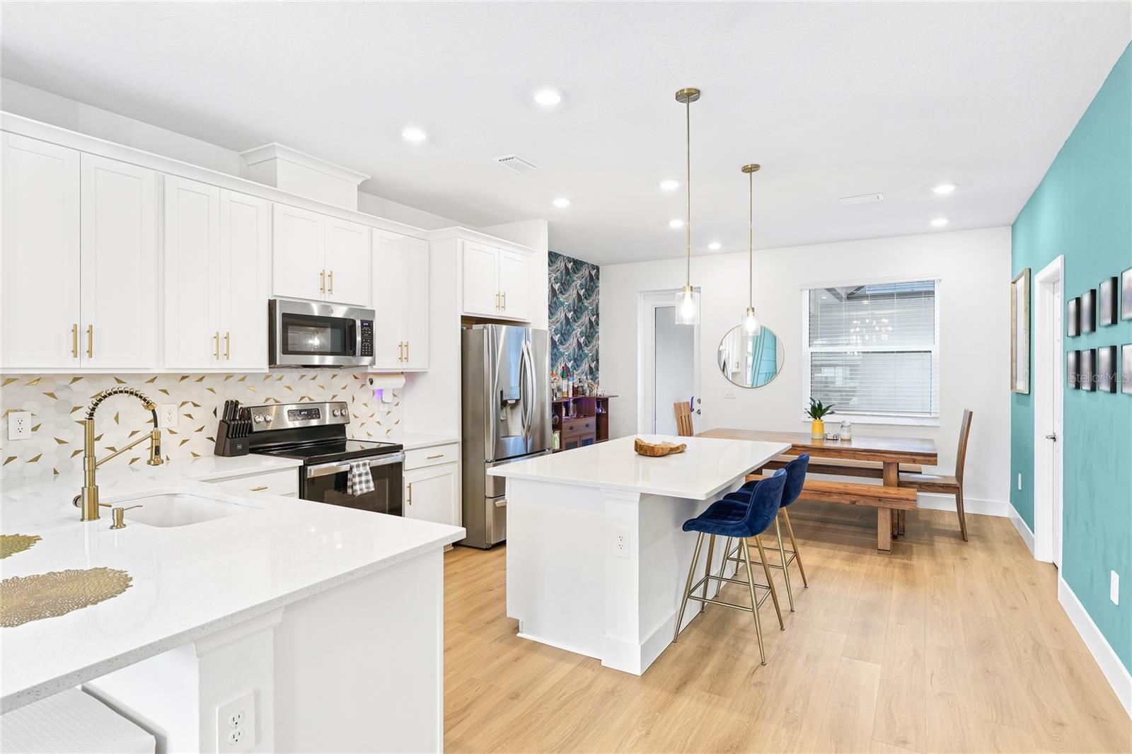 1808 FENDER LN — photo 8
