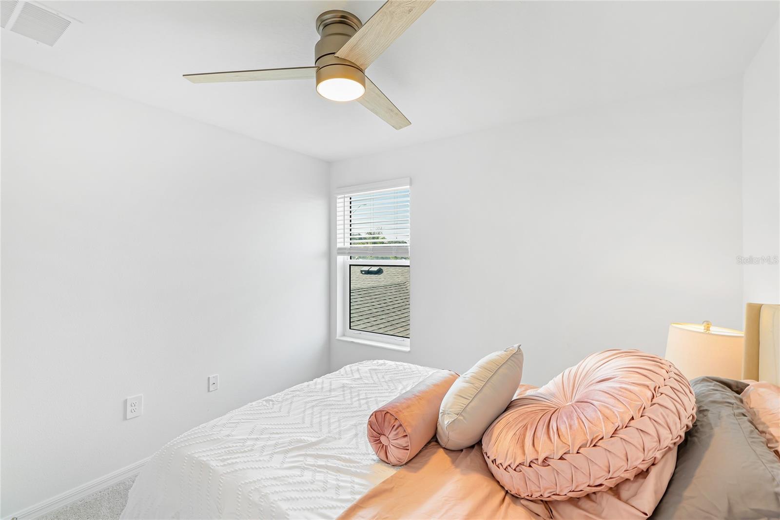 1808 FENDER LN — photo 22