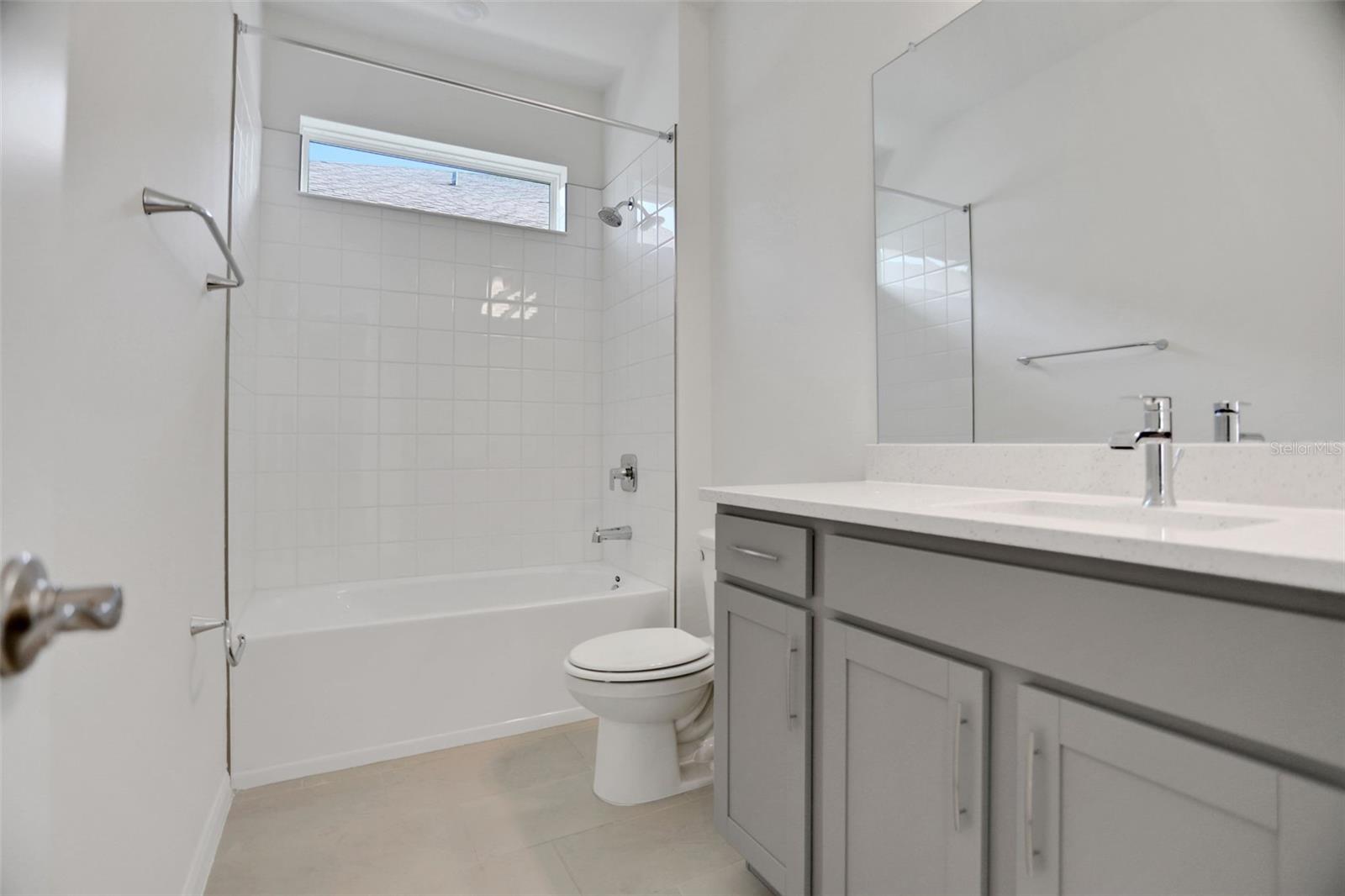 17584 VALLEYWOOD PKWY — photo 18
