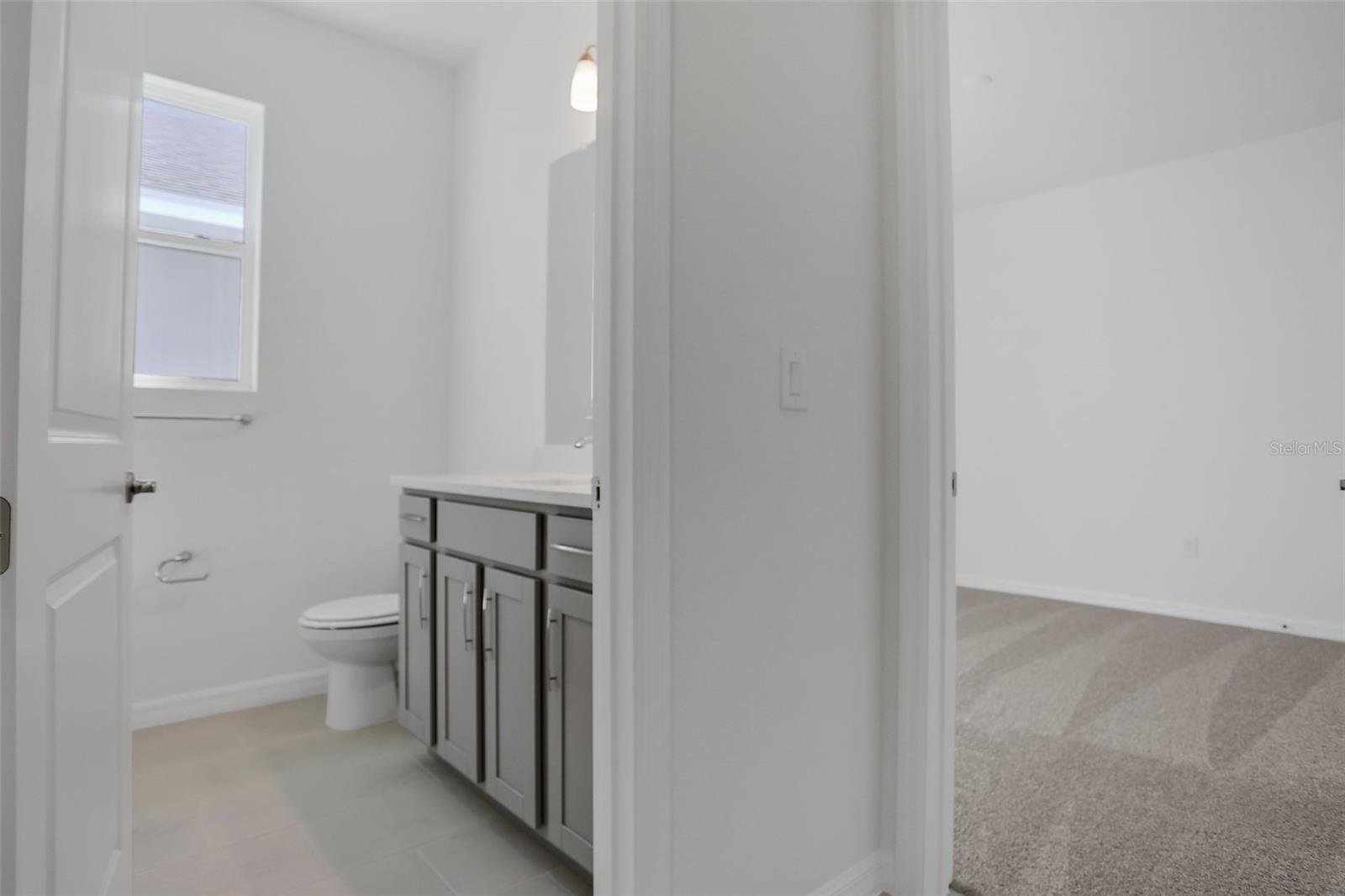 17584 VALLEYWOOD PKWY — photo 27