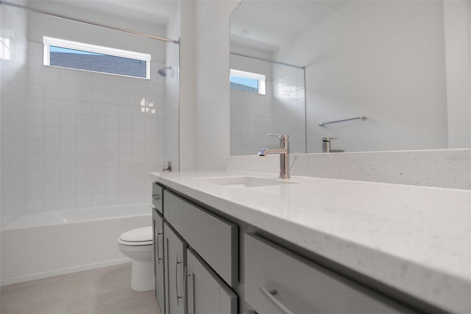 17584 VALLEYWOOD PKWY — photo 19