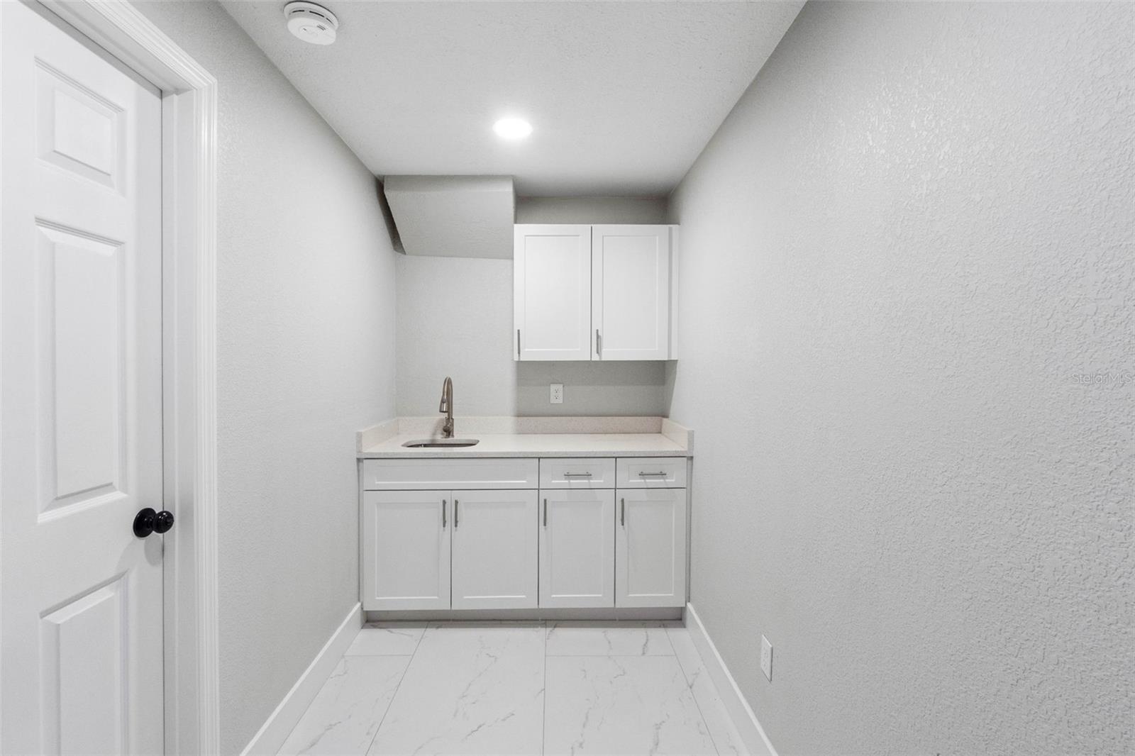 7032 MORNINGSTAR LN — photo 32