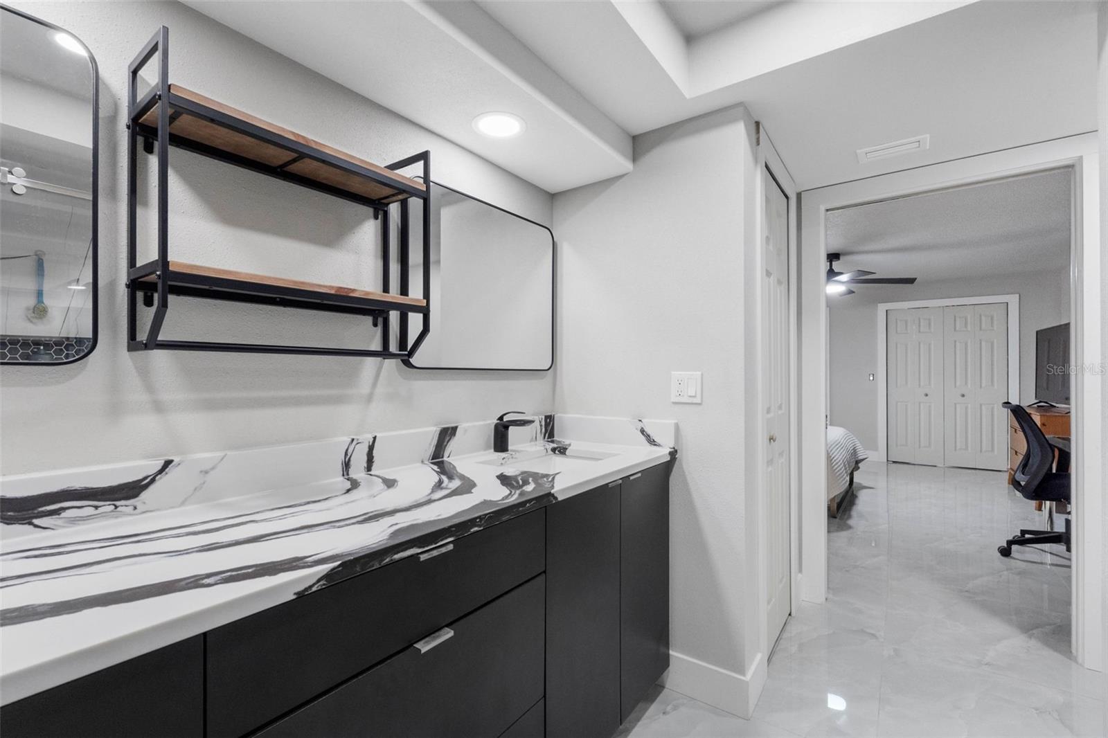7032 MORNINGSTAR LN — photo 22