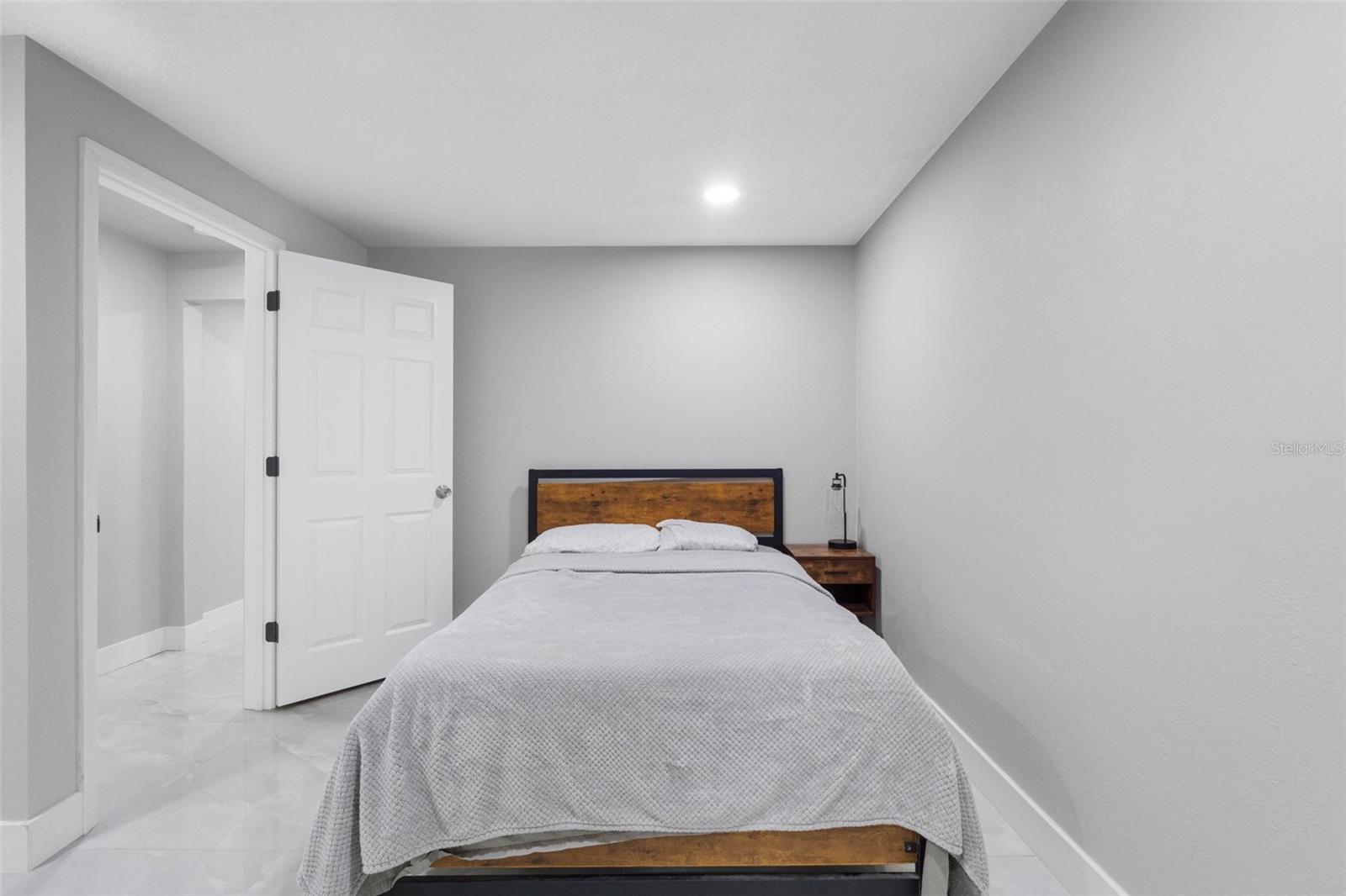 7032 MORNINGSTAR LN — photo 36