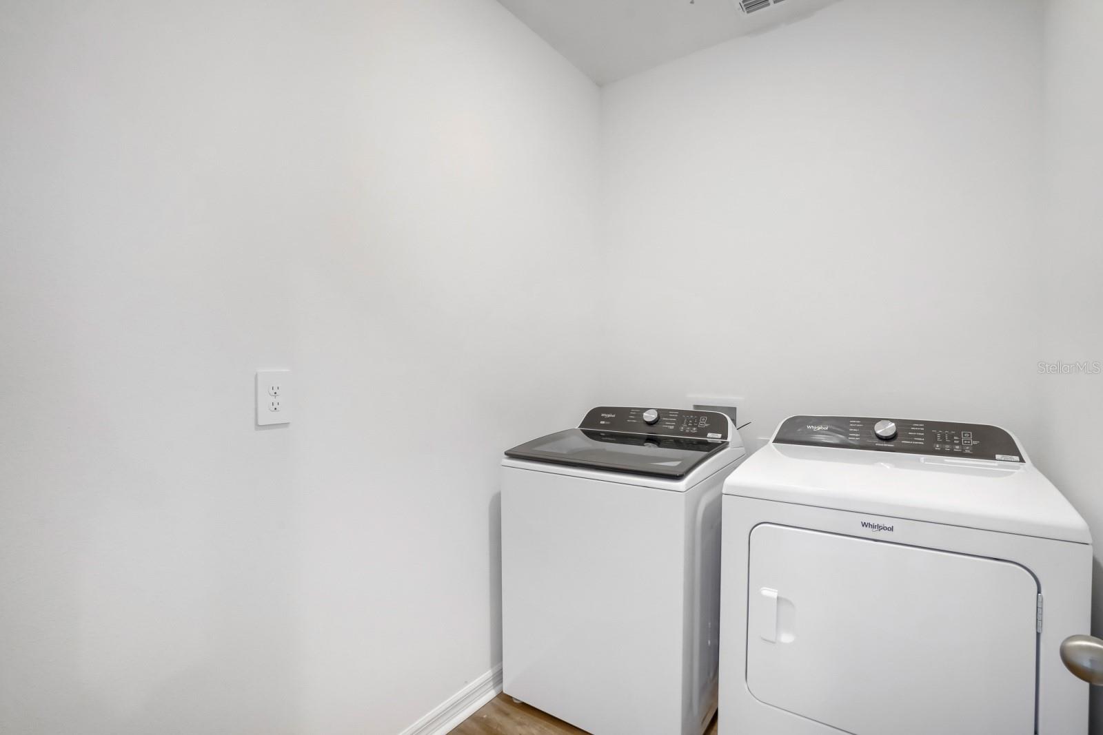 7722 SATTERFIELD TER — photo 26