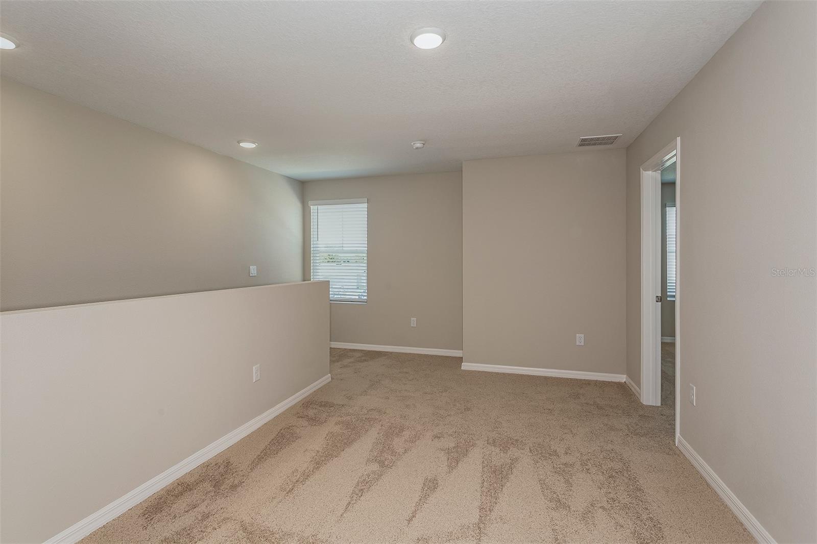 2127 LAWSON WAY — photo 20