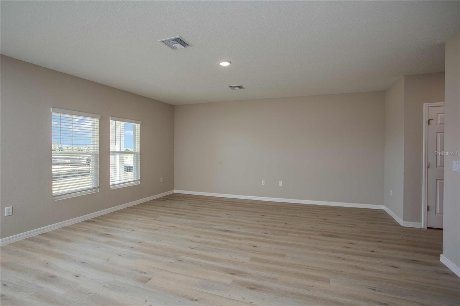 9062 BELLEVIEW FOREST PASS — photo 3