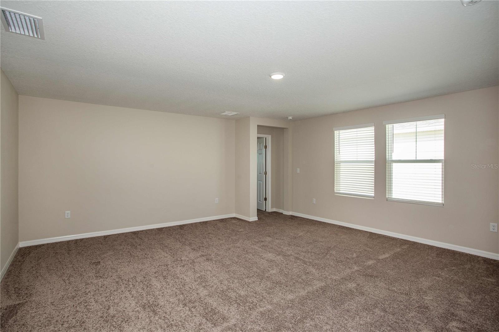 9062 BELLEVIEW FOREST PASS — photo 4