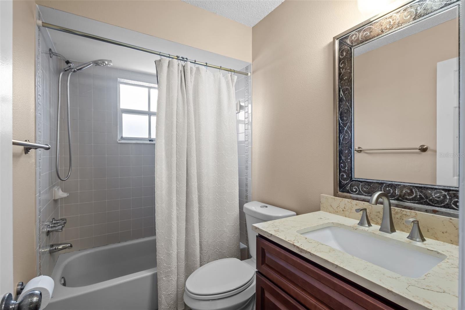 3416 CLAIRES CT — photo 24