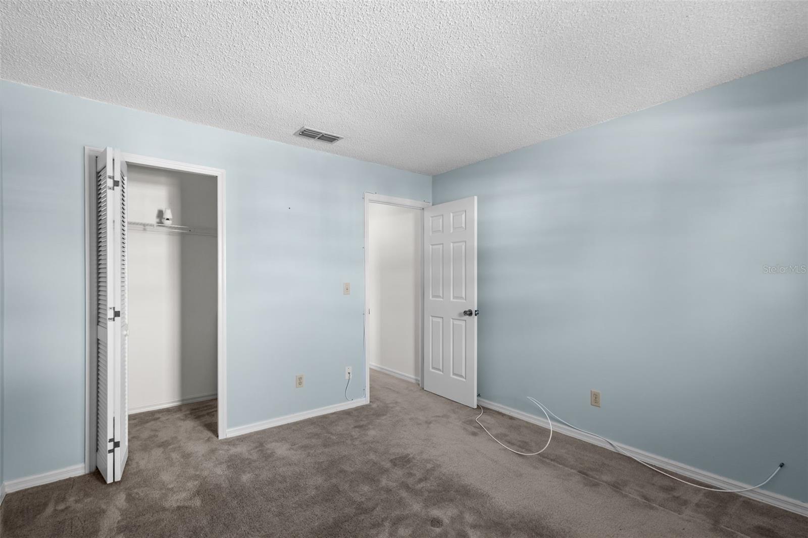 3416 CLAIRES CT — photo 23