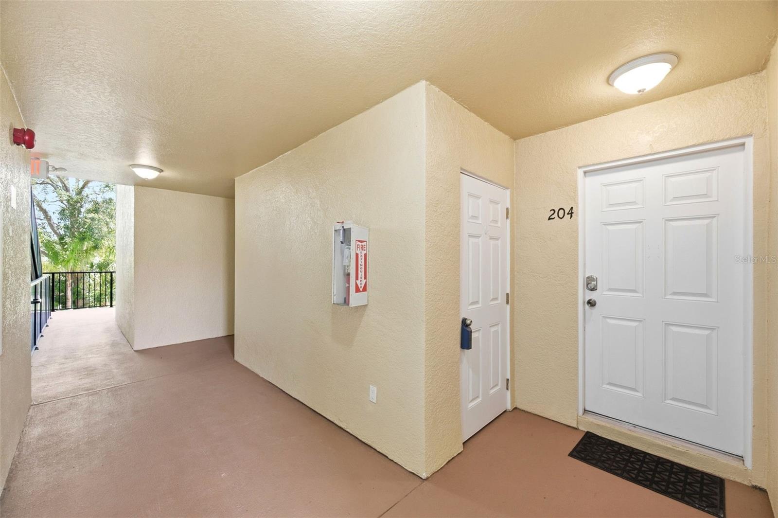 5064 ROYAL PALMS WAY #204 — photo 6