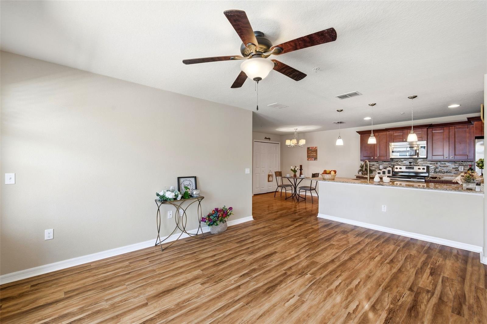 5064 ROYAL PALMS WAY #204 — photo 20