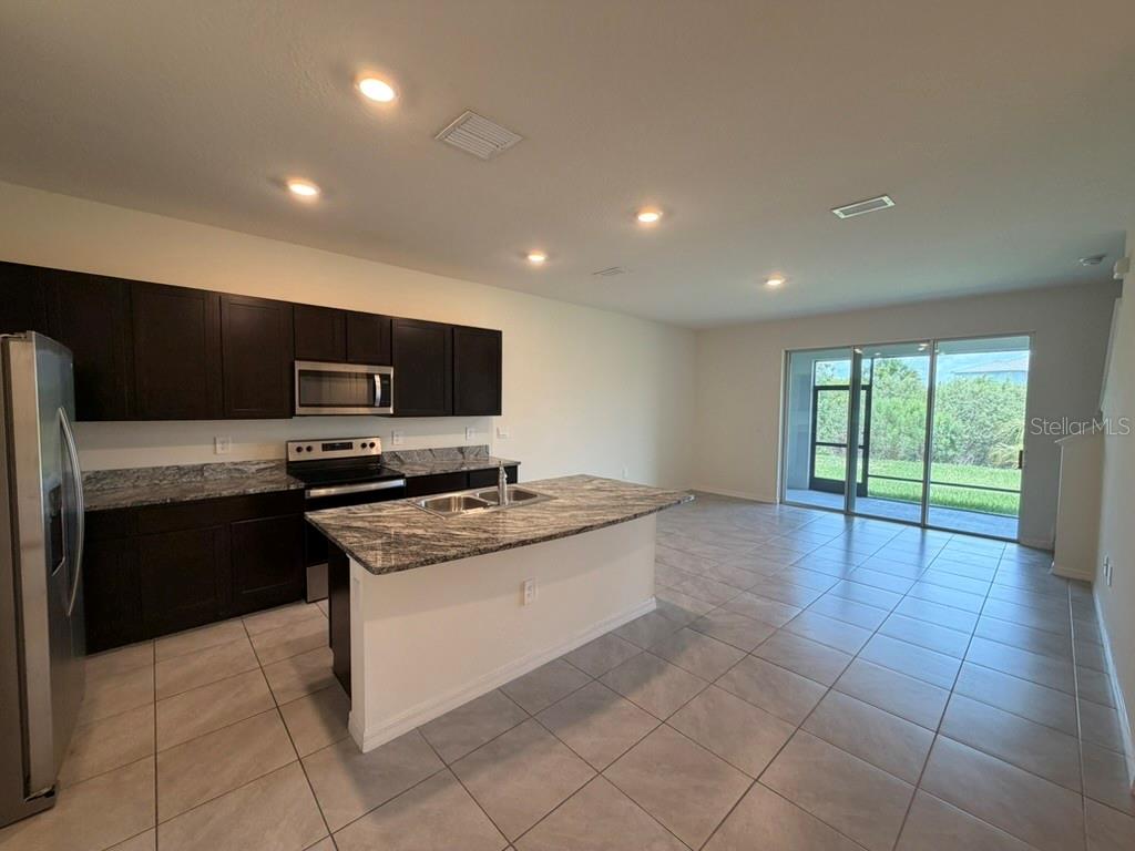 8920 MILESTONE DR — photo 8