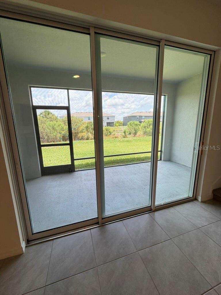 8920 MILESTONE DR — photo 12