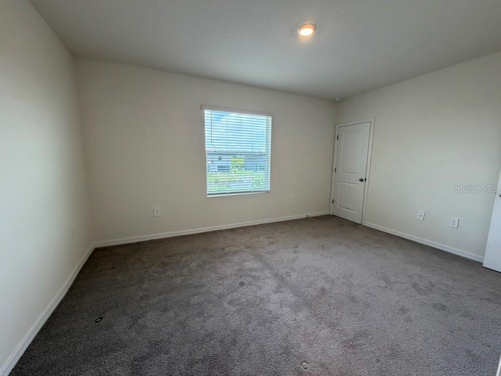 8920 MILESTONE DR — photo 15