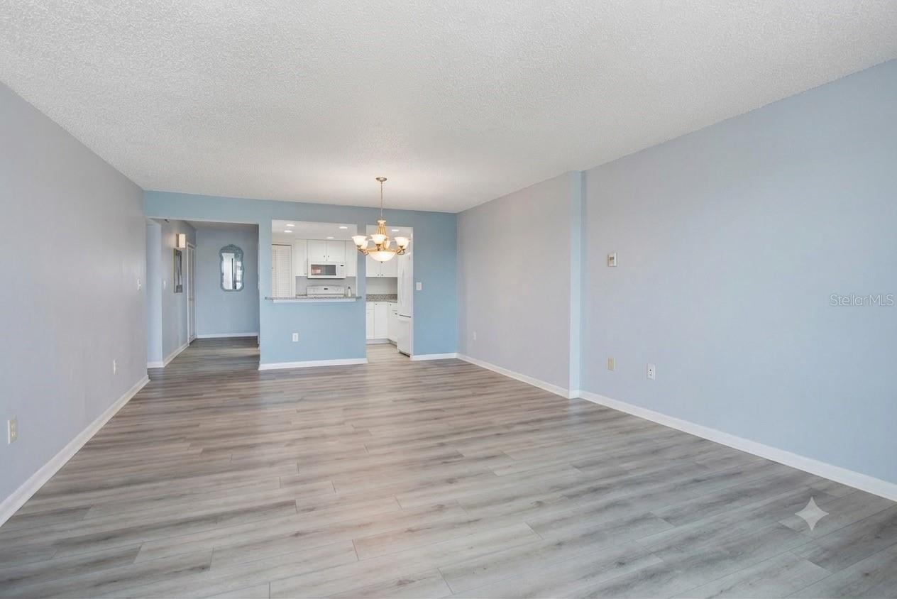 800 S GULFVIEW BLVD #403 — photo 17