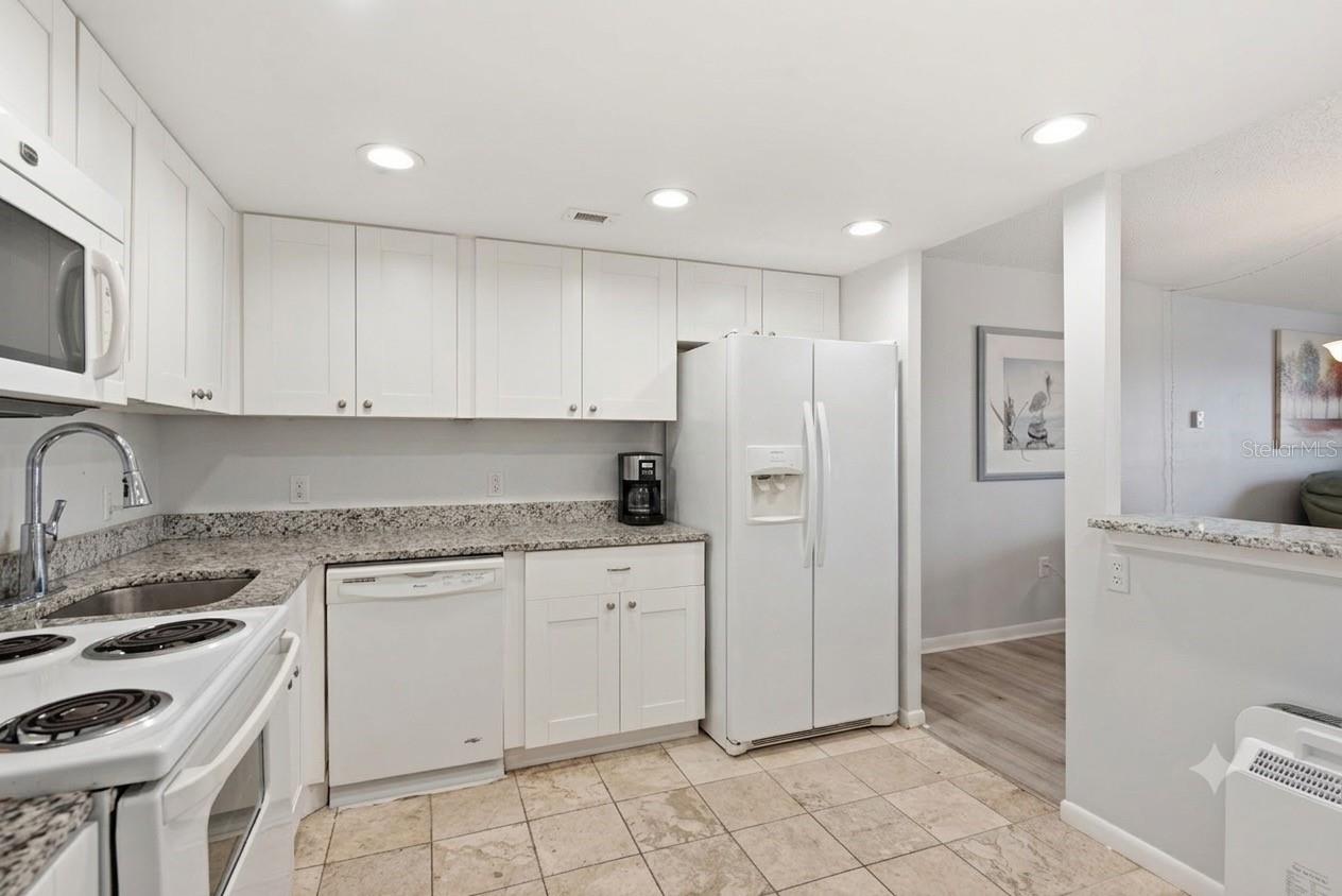 800 S GULFVIEW BLVD #403 — photo 20