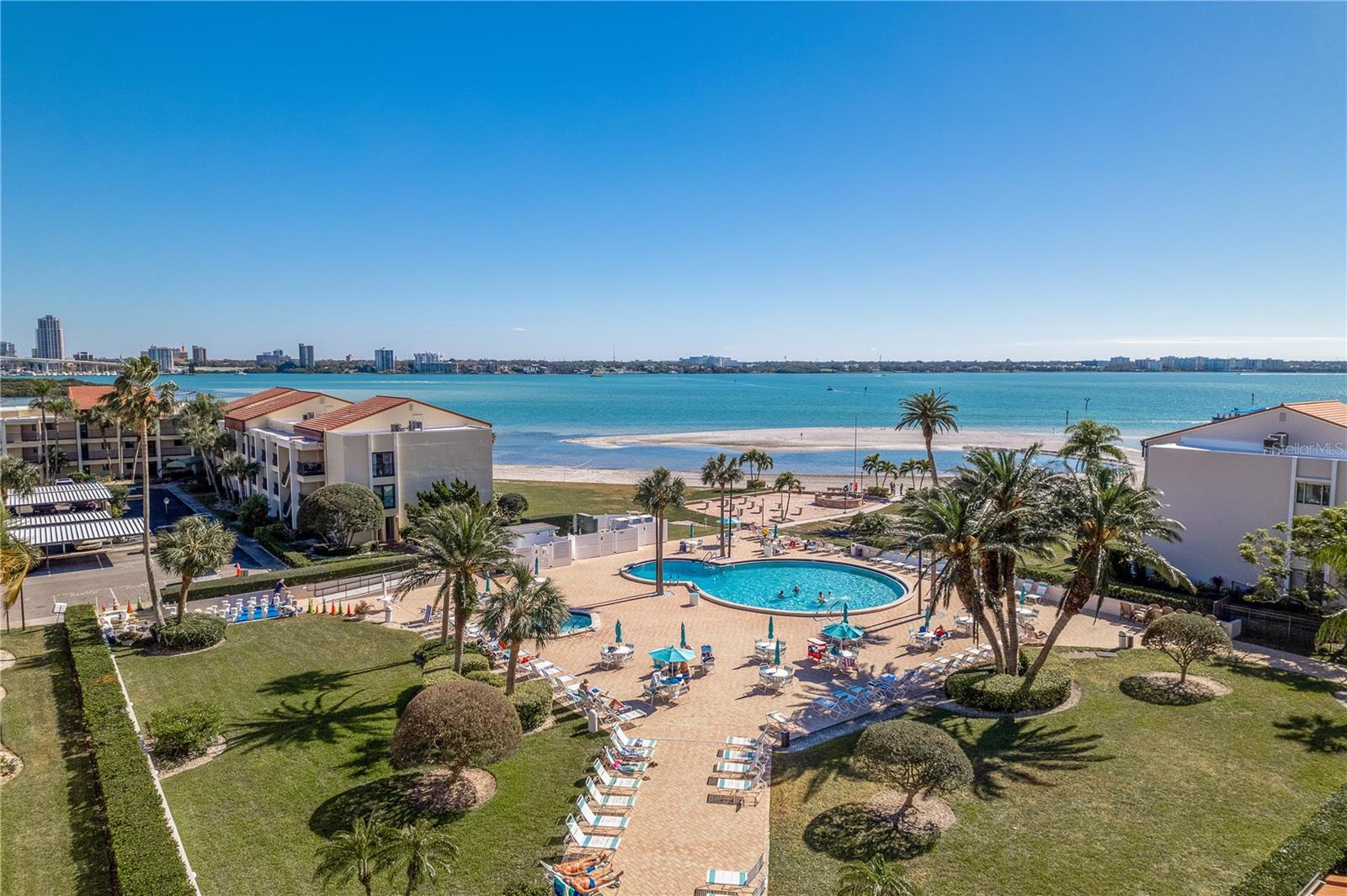 800 S GULFVIEW BLVD #403 — photo 49
