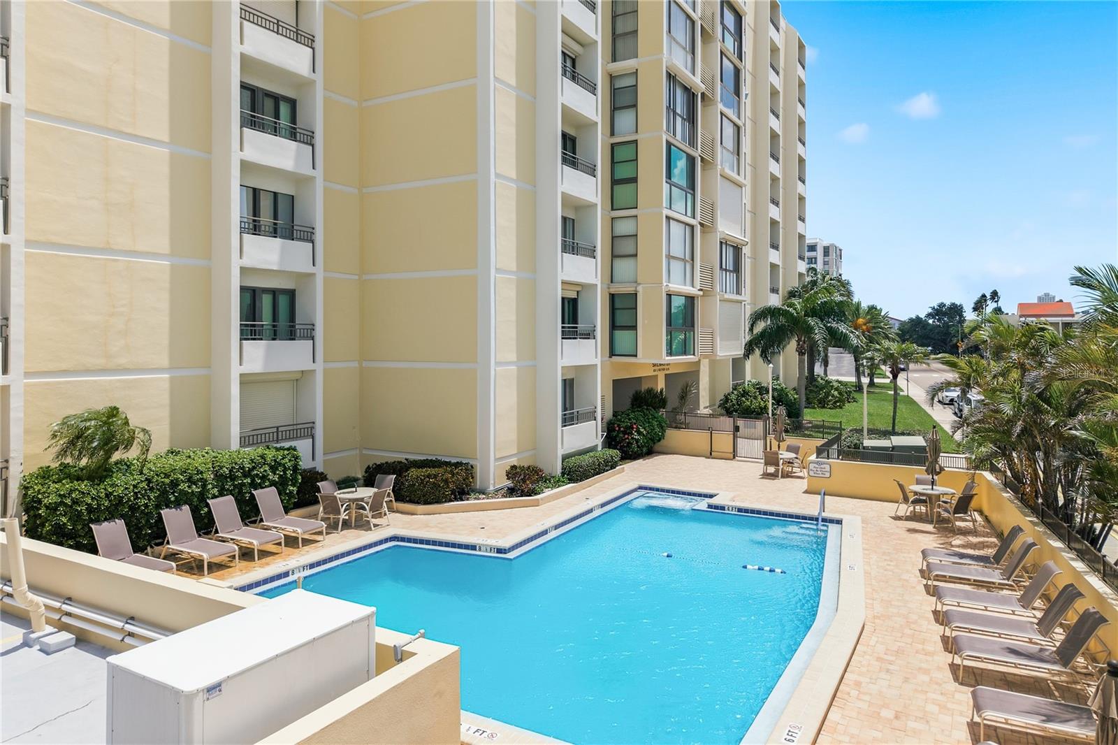800 S GULFVIEW BLVD #403 — photo 39