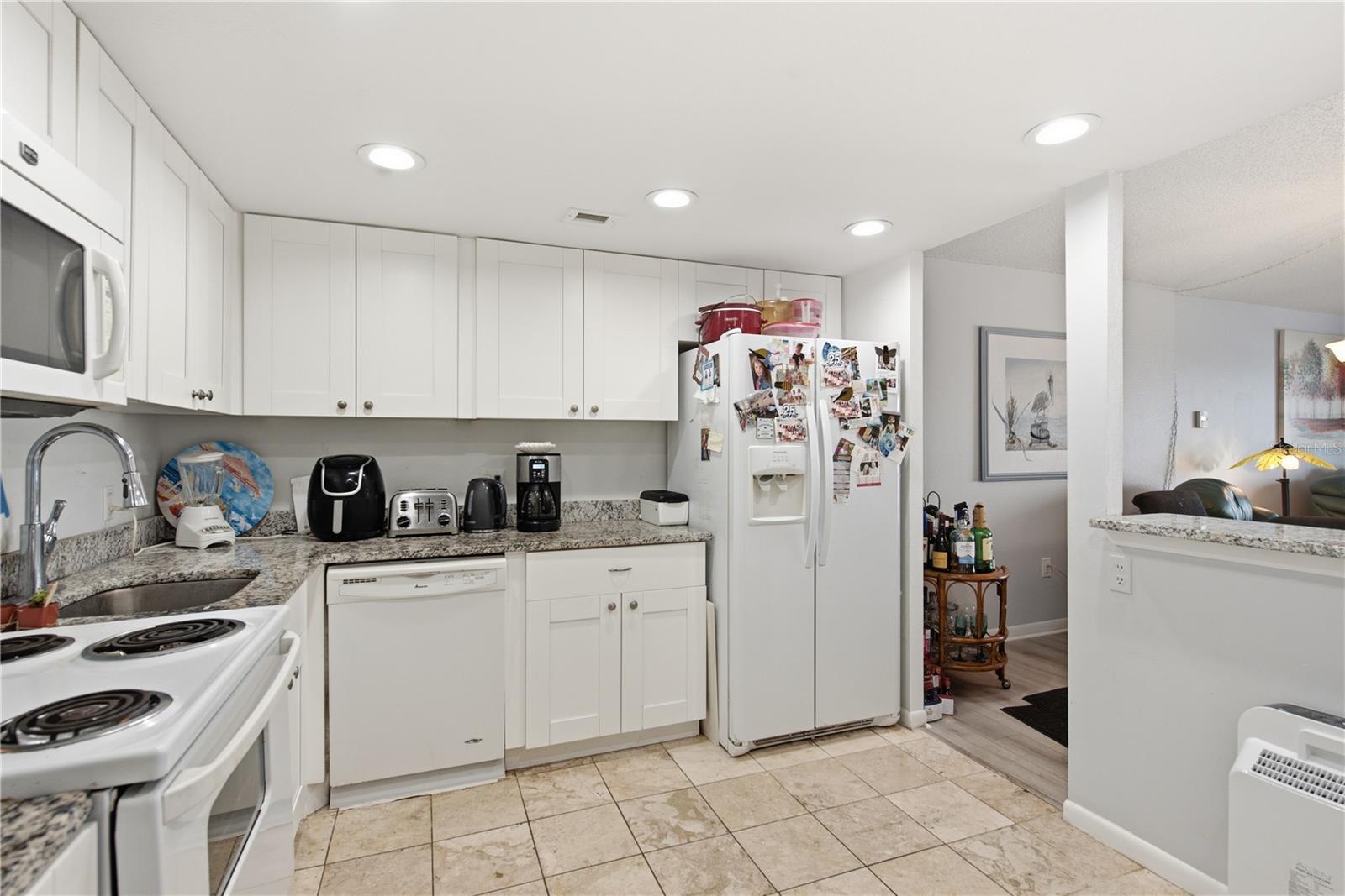 800 S GULFVIEW BLVD #403 — photo 19