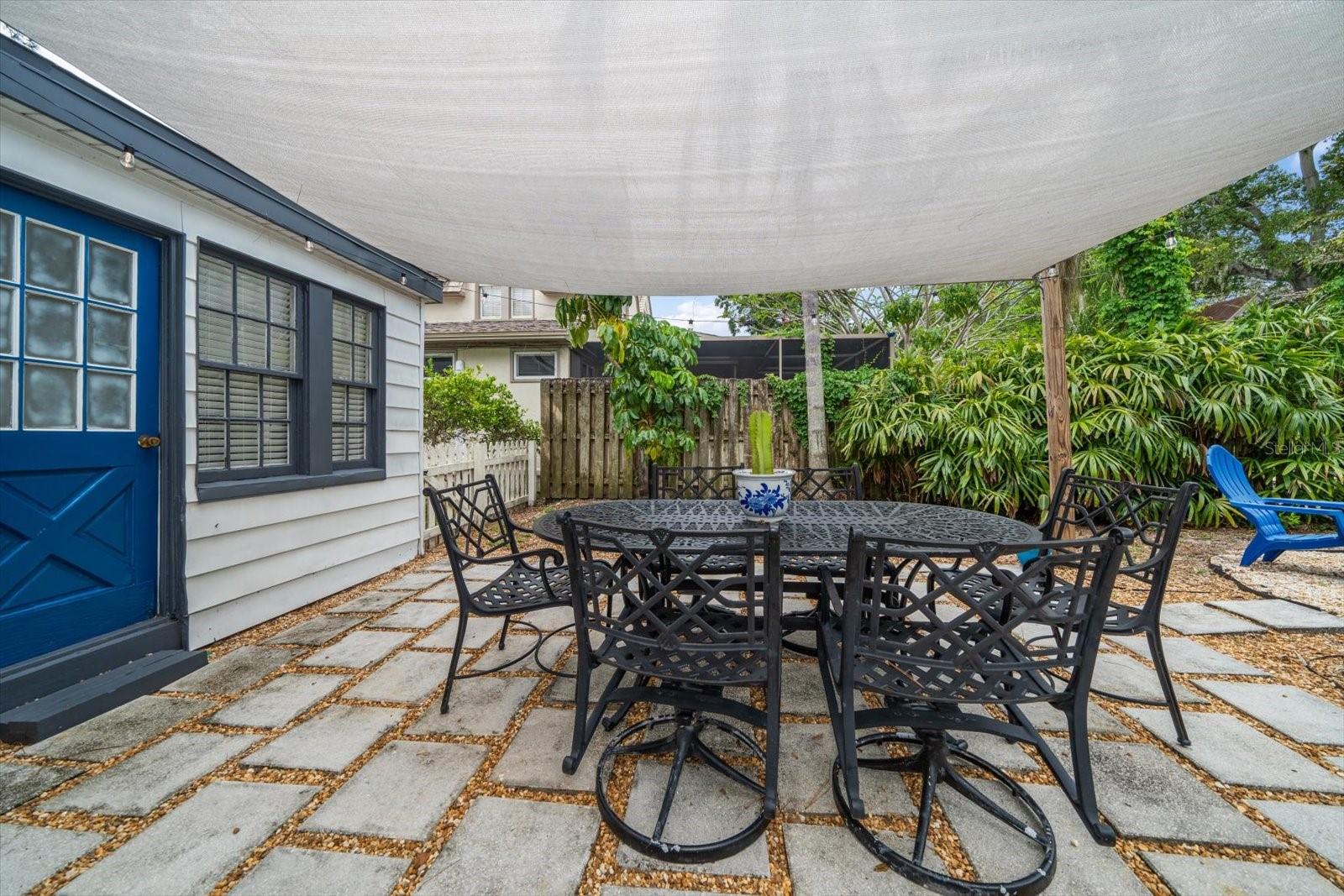 310 N LINCOLN AVE — photo 42