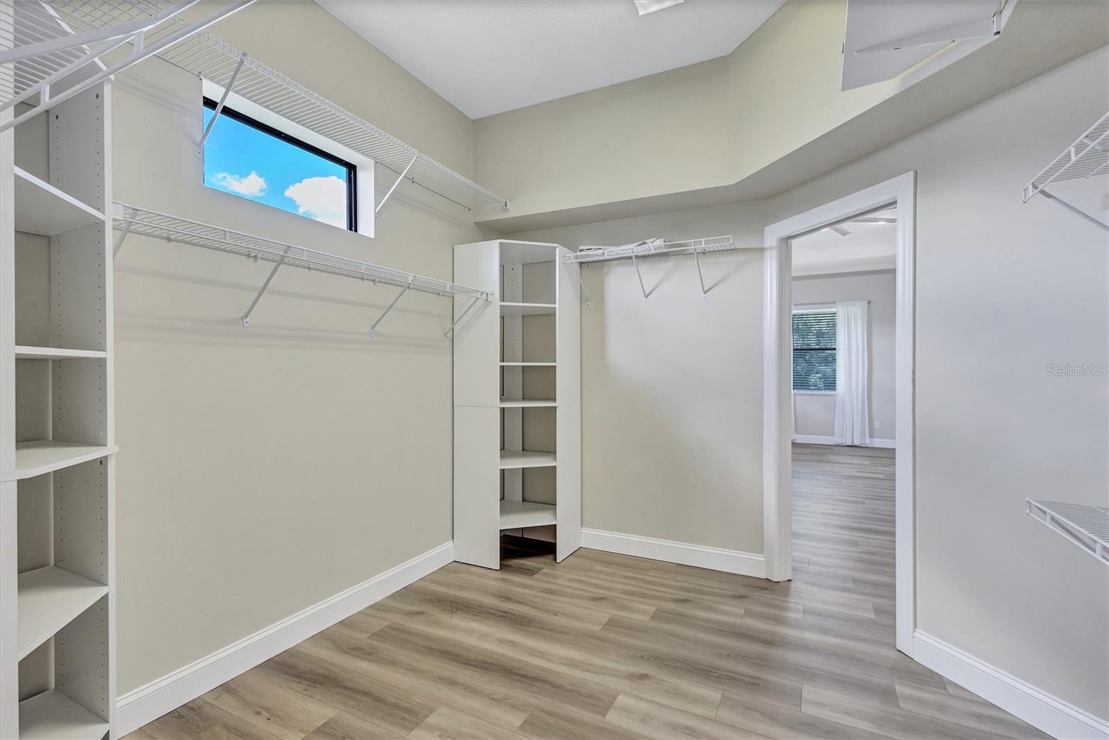 1911 148TH CT E — photo 46