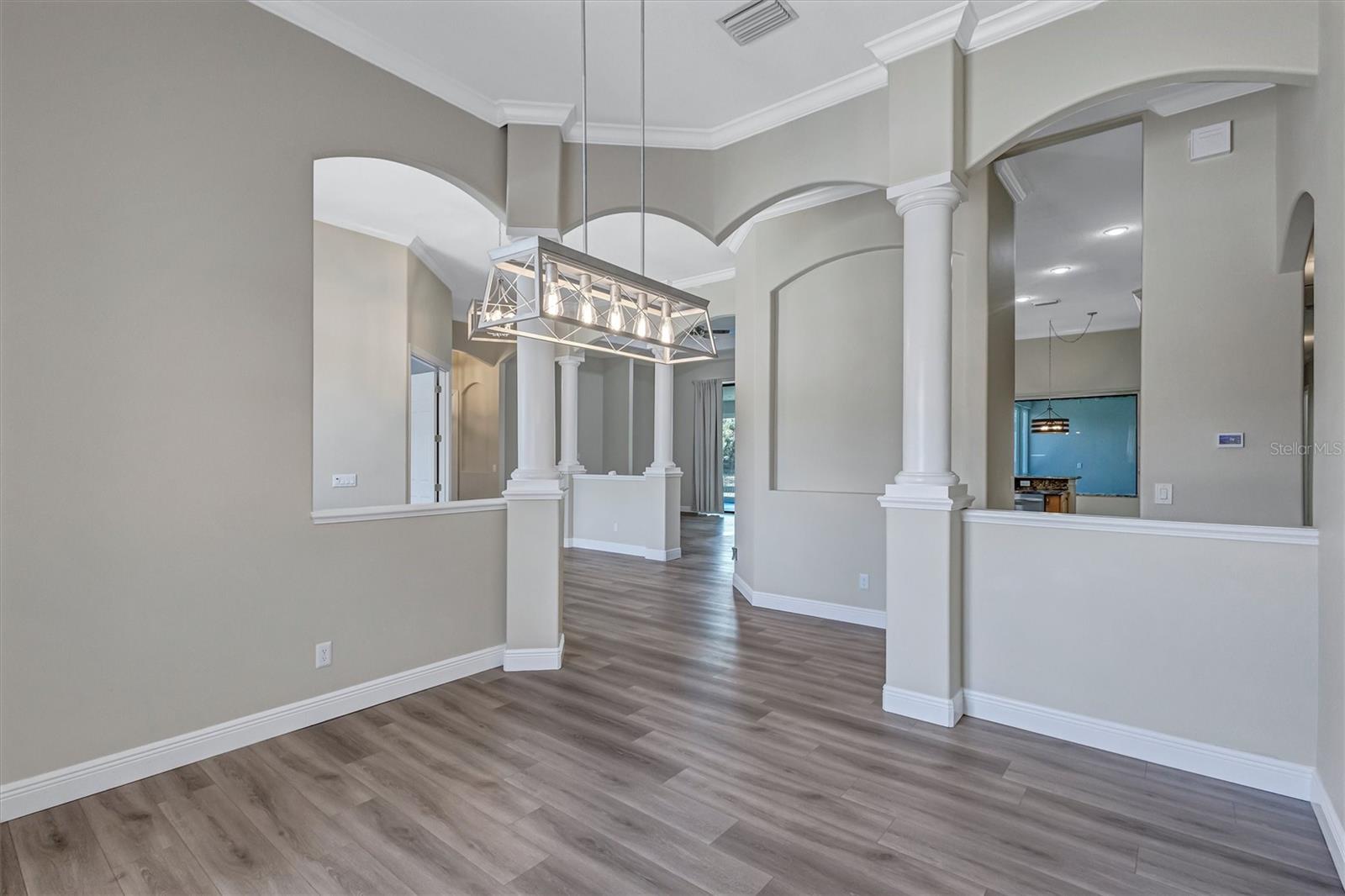 1911 148TH CT E — photo 10