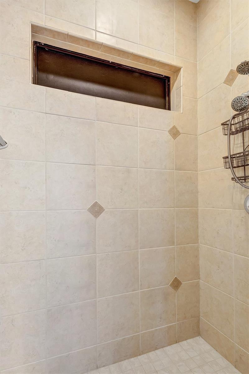 1911 148TH CT E — photo 23