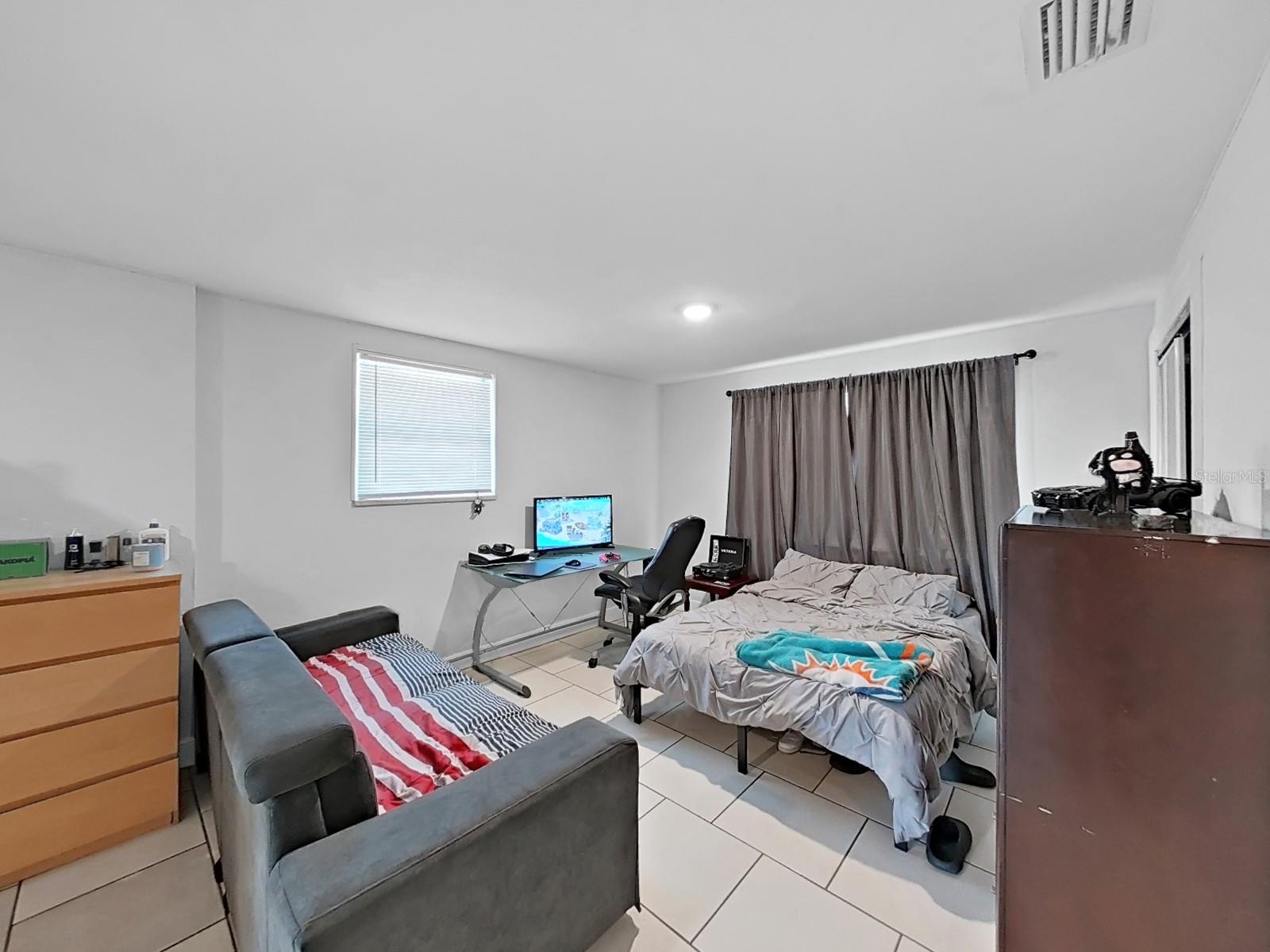3424 TRUMAN DR — photo 26