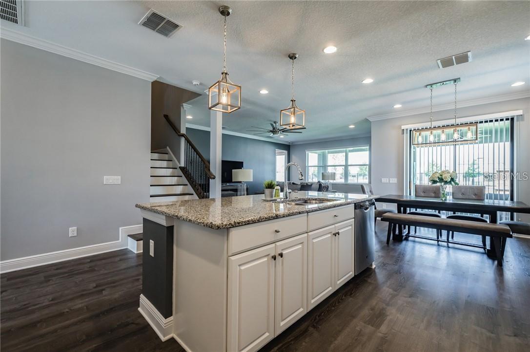 11301 ALACHUA CREEK LN — photo 18