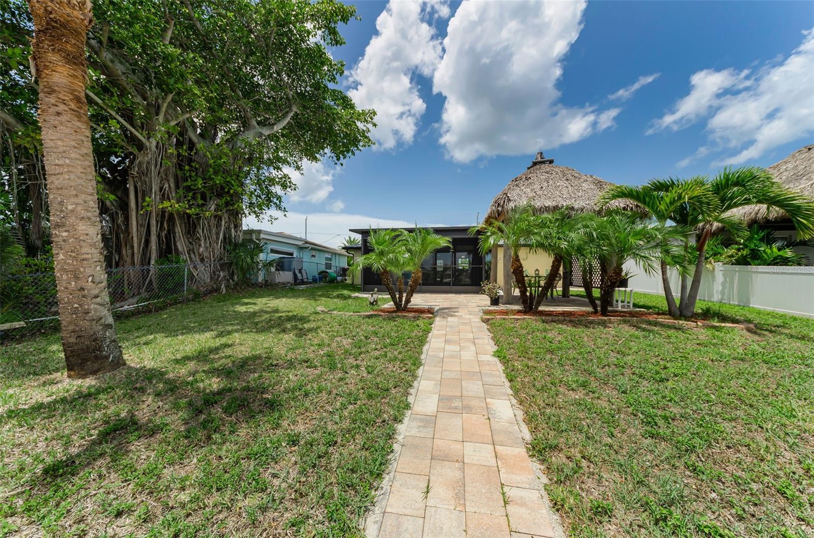 4946 BLUE HERON DR — photo 56
