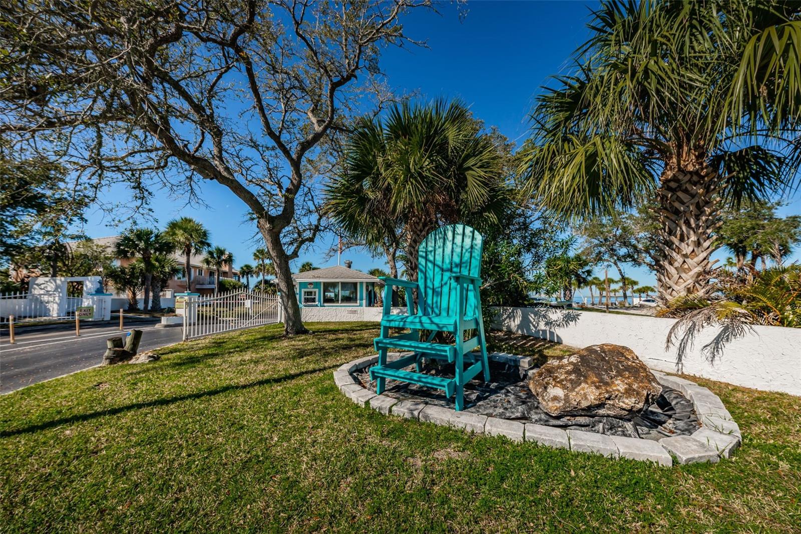 4946 BLUE HERON DR — photo 65
