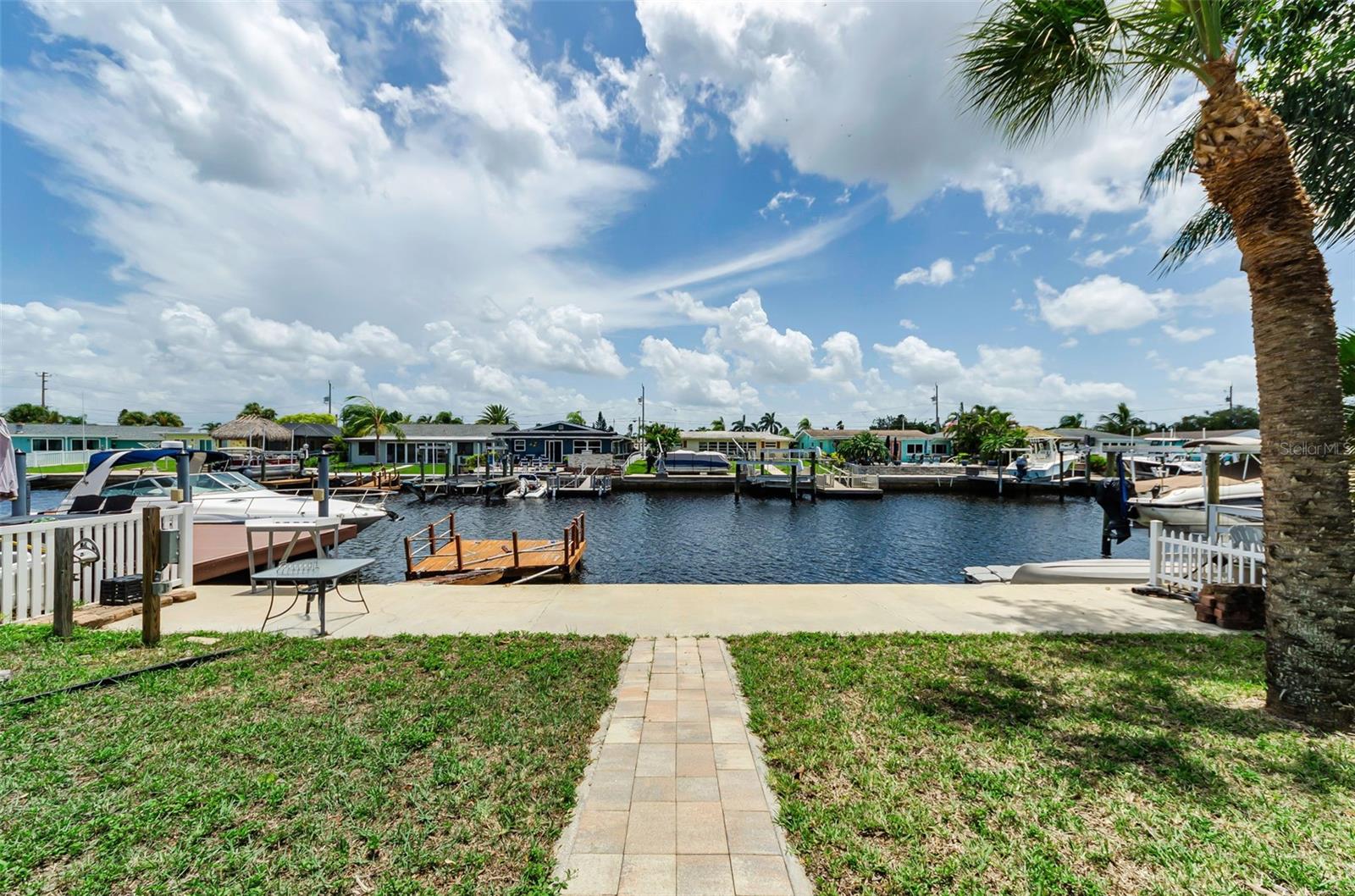 4946 BLUE HERON DR — photo 46