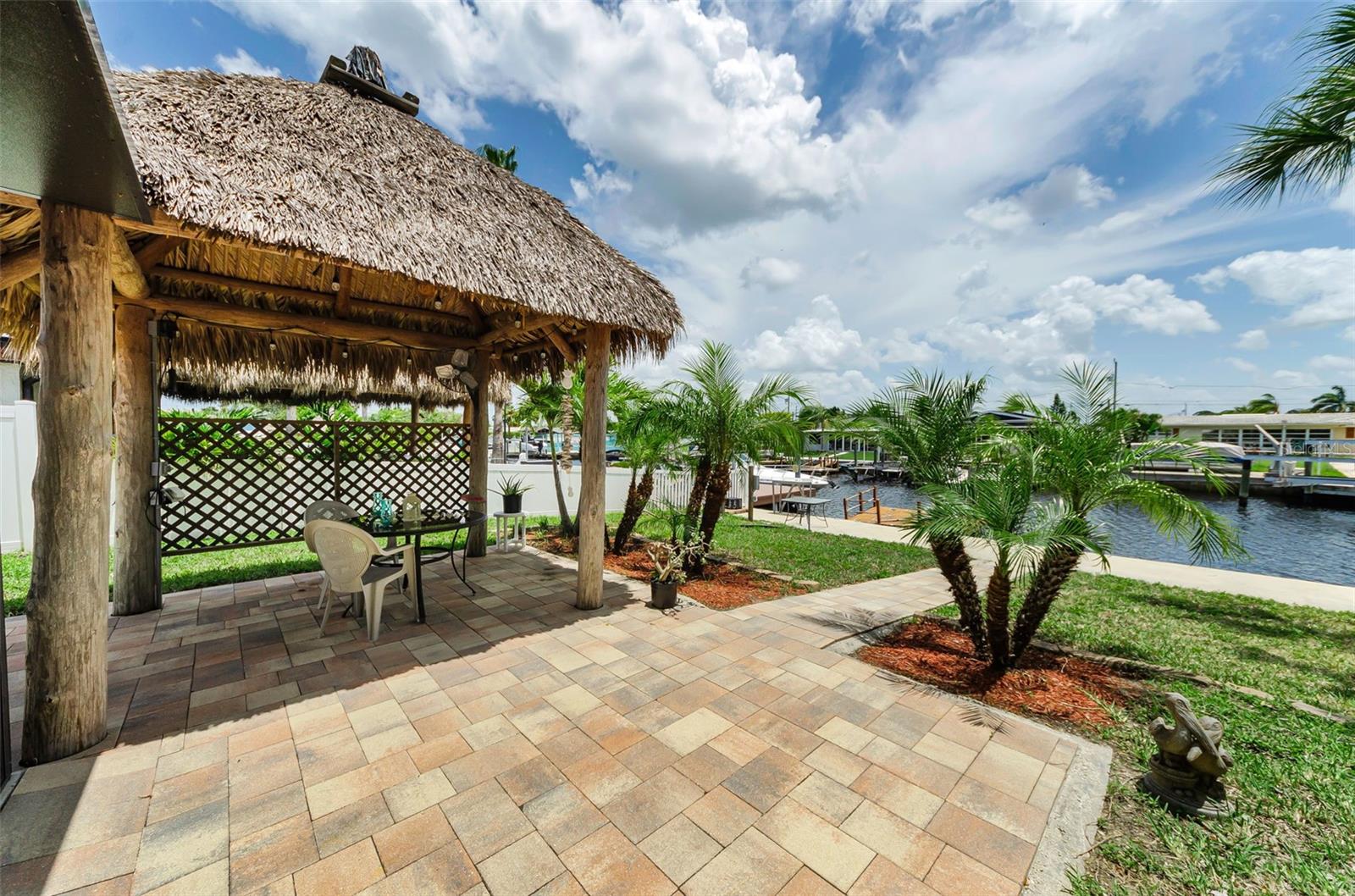 4946 BLUE HERON DR — photo 41