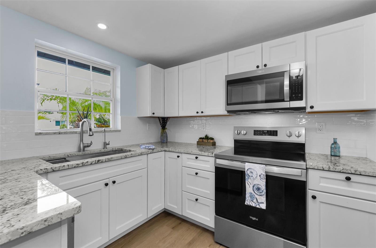 4946 BLUE HERON DR — photo 18