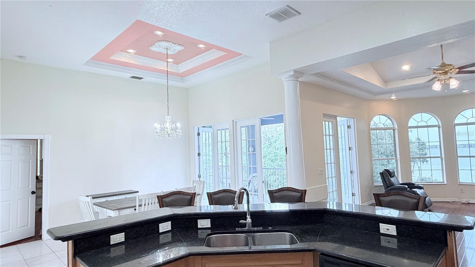 3187 SHORELINE DR — photo 8