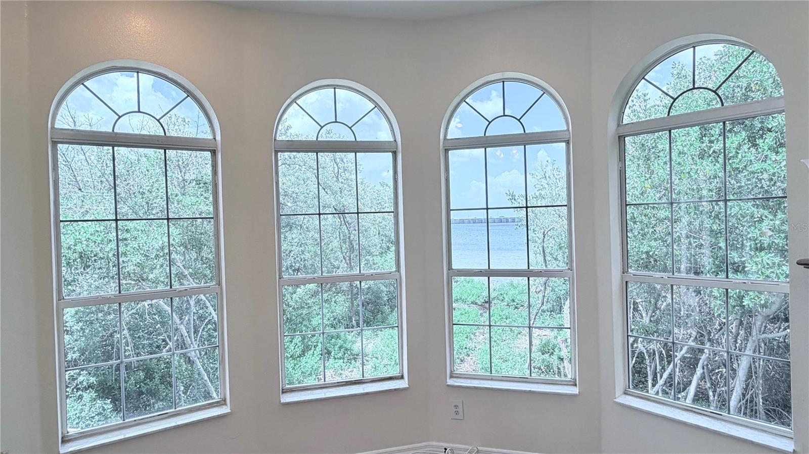 3187 SHORELINE DR — photo 21