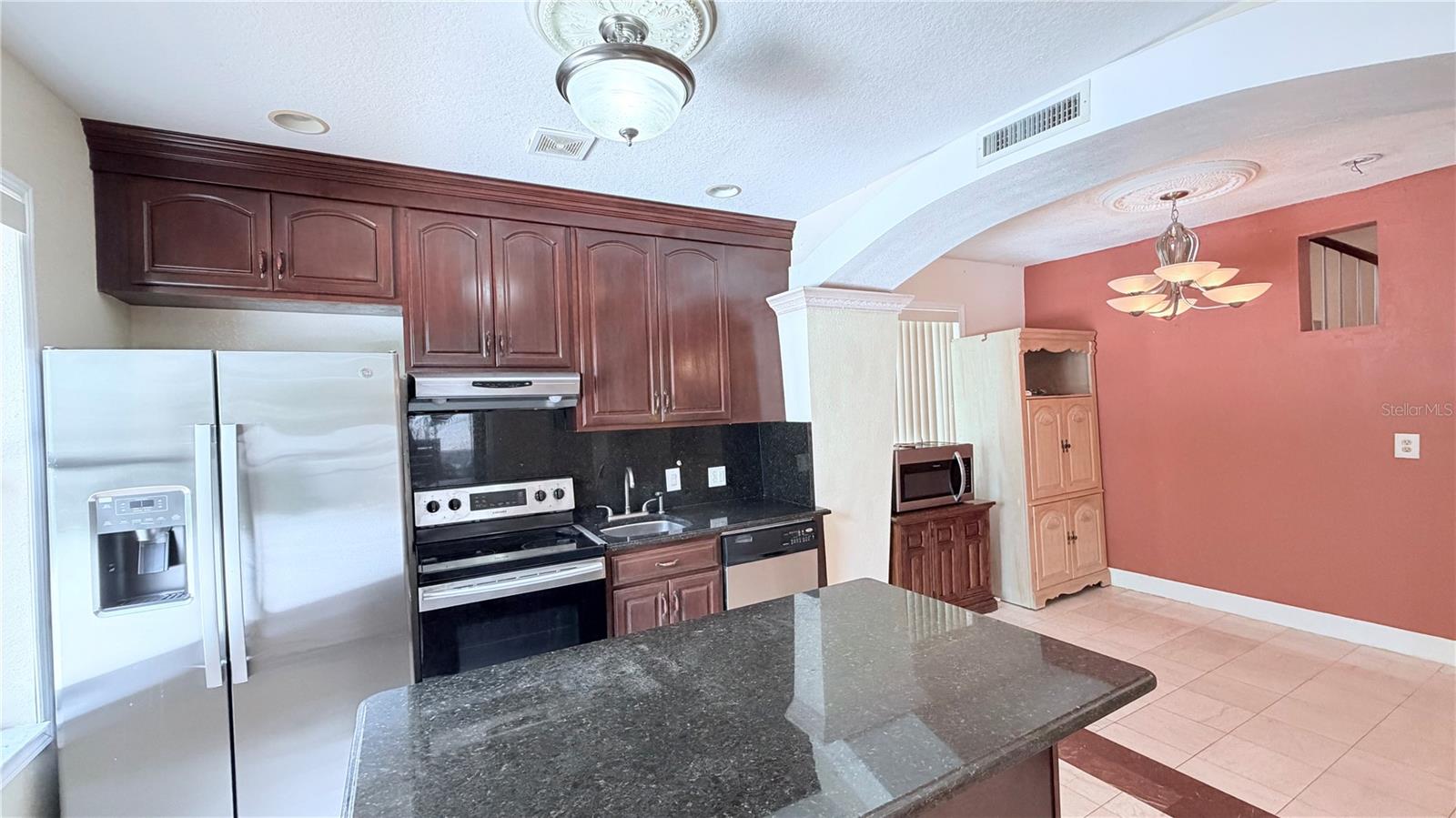 3187 SHORELINE DR — photo 39