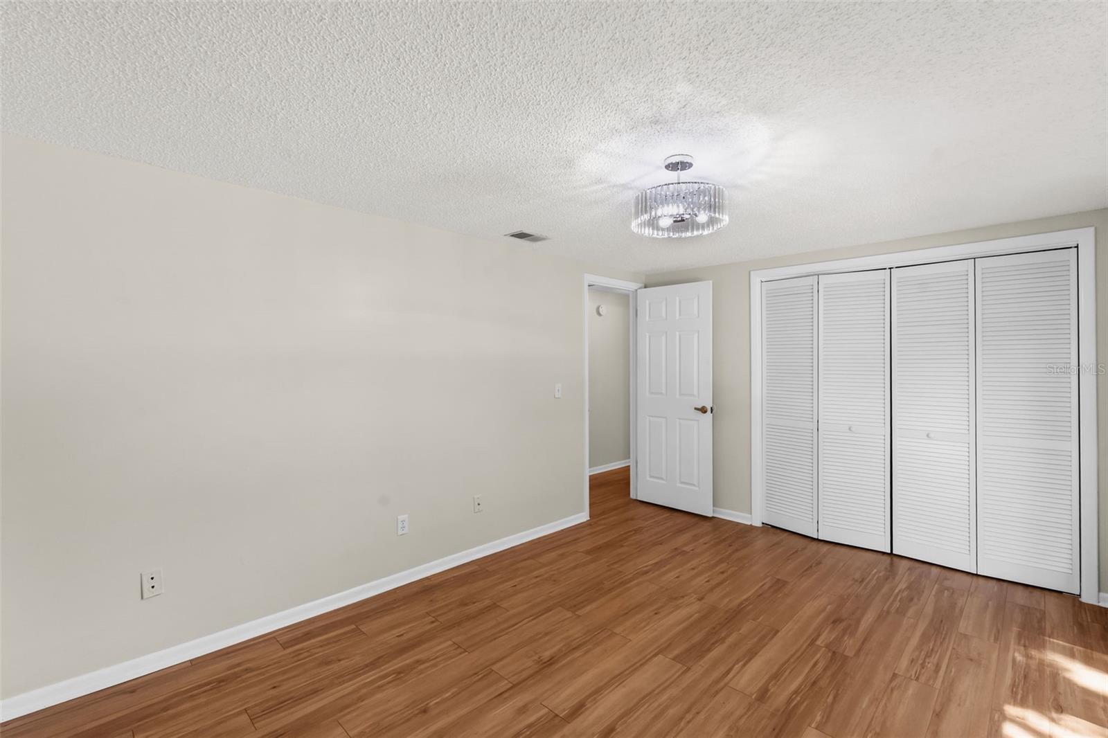10904 AUTUMN OAK PL — photo 36