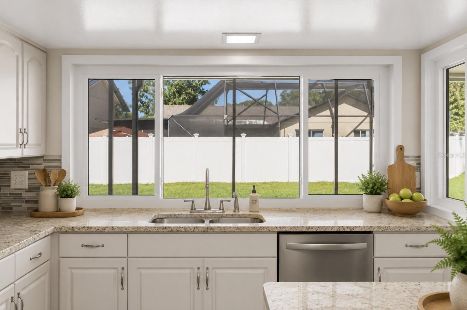 10904 AUTUMN OAK PL — photo 20