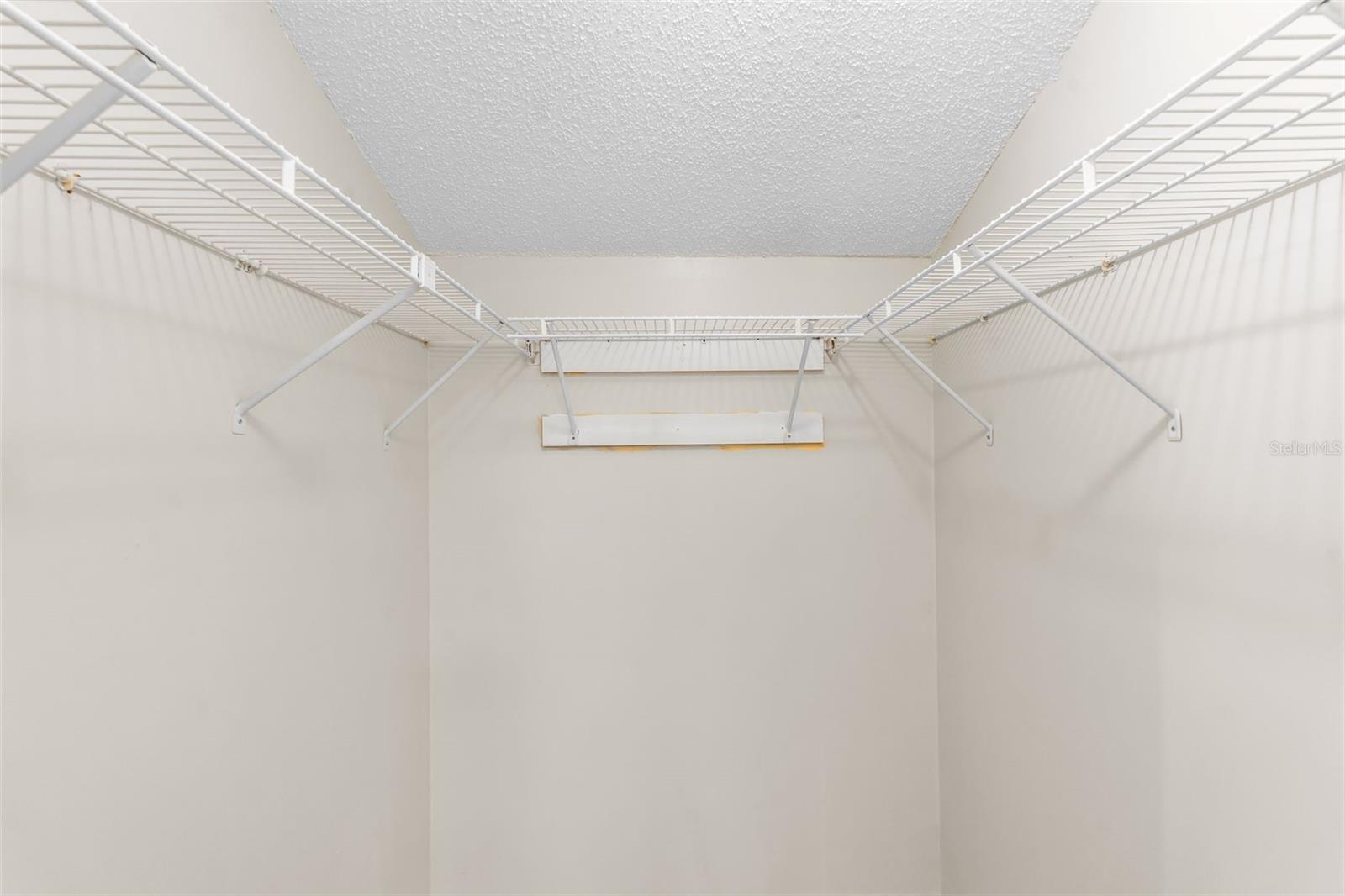 10904 AUTUMN OAK PL — photo 26